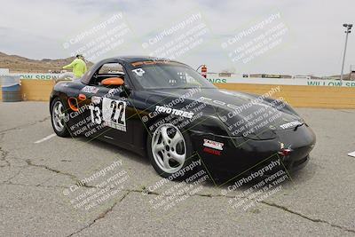 media/Jun-01-2025-CalClub SCCA (Sun) [[eae223c5dd]]/Around pit/